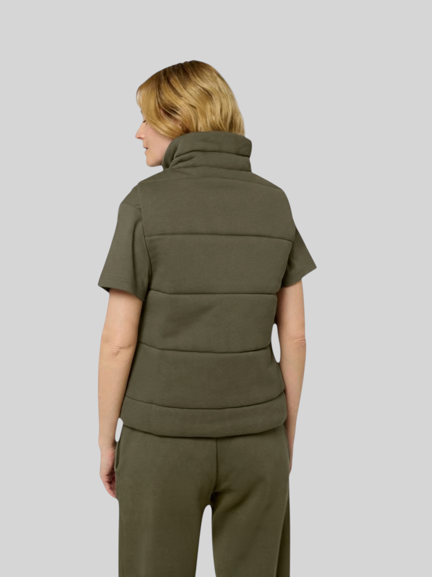 La Cozy vert kaki, doudoune sans manches unisexe en coton biologique – vue 4