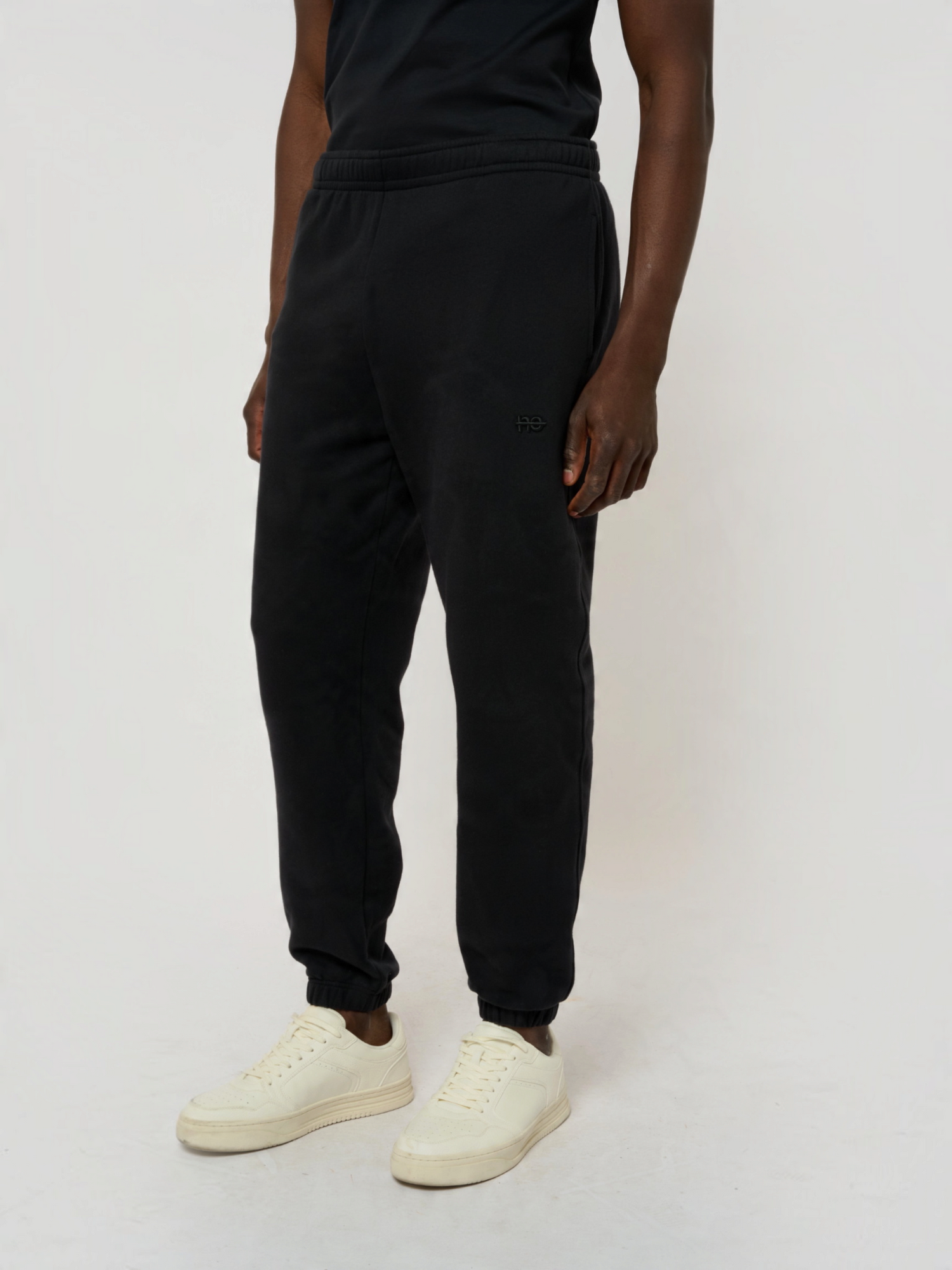Le Flowy bleu nuit, pantalon jogging unisexe coupe large en coton biologique – vue 2