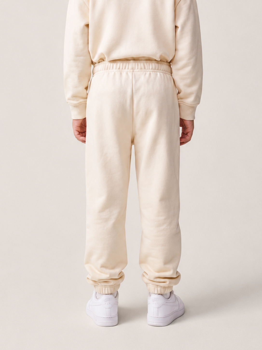 Le Flowy enfant beige coton, pantalon jogging enfant en coton biologique – vue 4