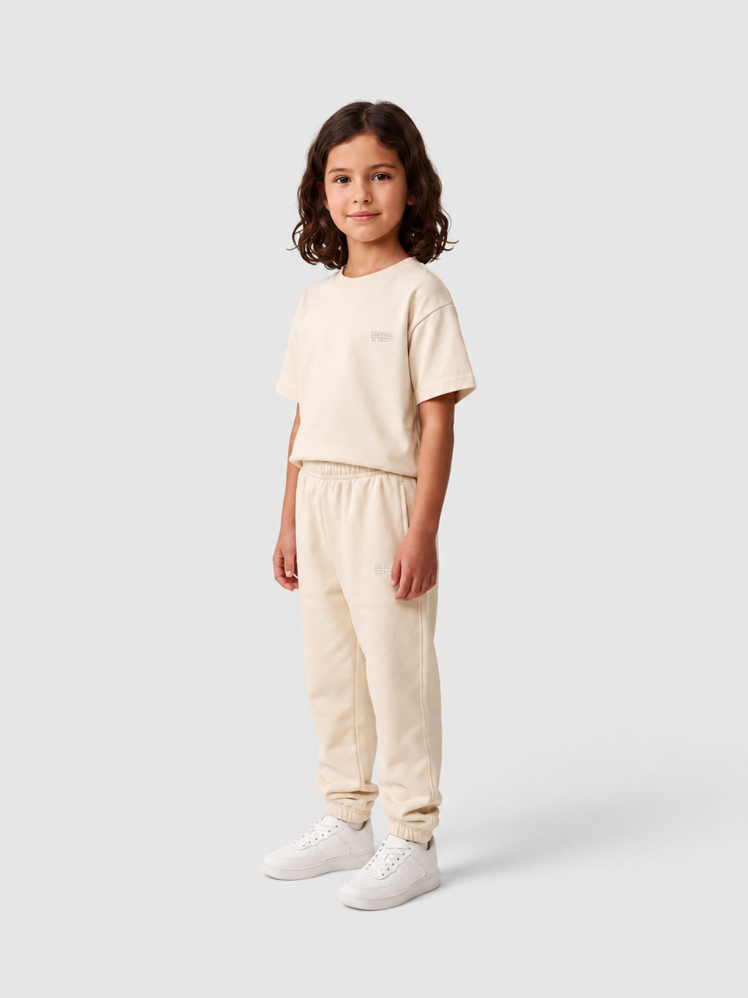 Le Flowy enfant beige coton, pantalon jogging enfant en coton biologique – vue 5