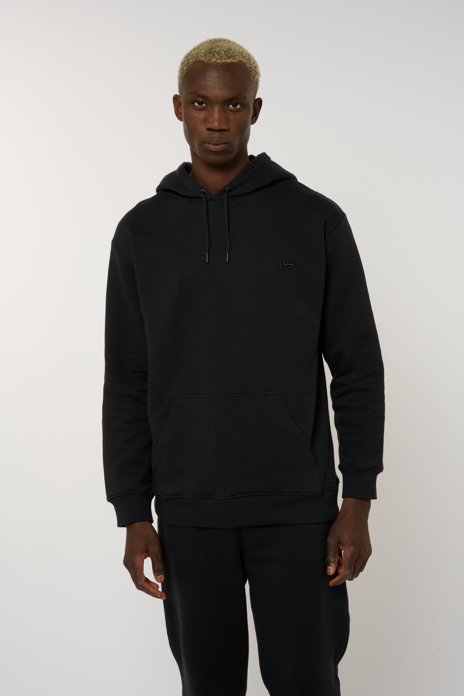 Le Hoody bleu nuit, sweat à capuche unisexe en coton biologique – vue 7