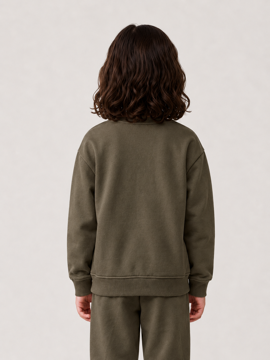 Le Sweaty enfant vert kaki, sweat enfant sans capuche en coton biologique – vue 4