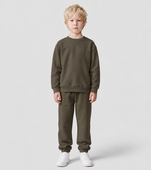 Le Sweaty enfant vert kaki, sweat enfant sans capuche en coton biologique – vue 5