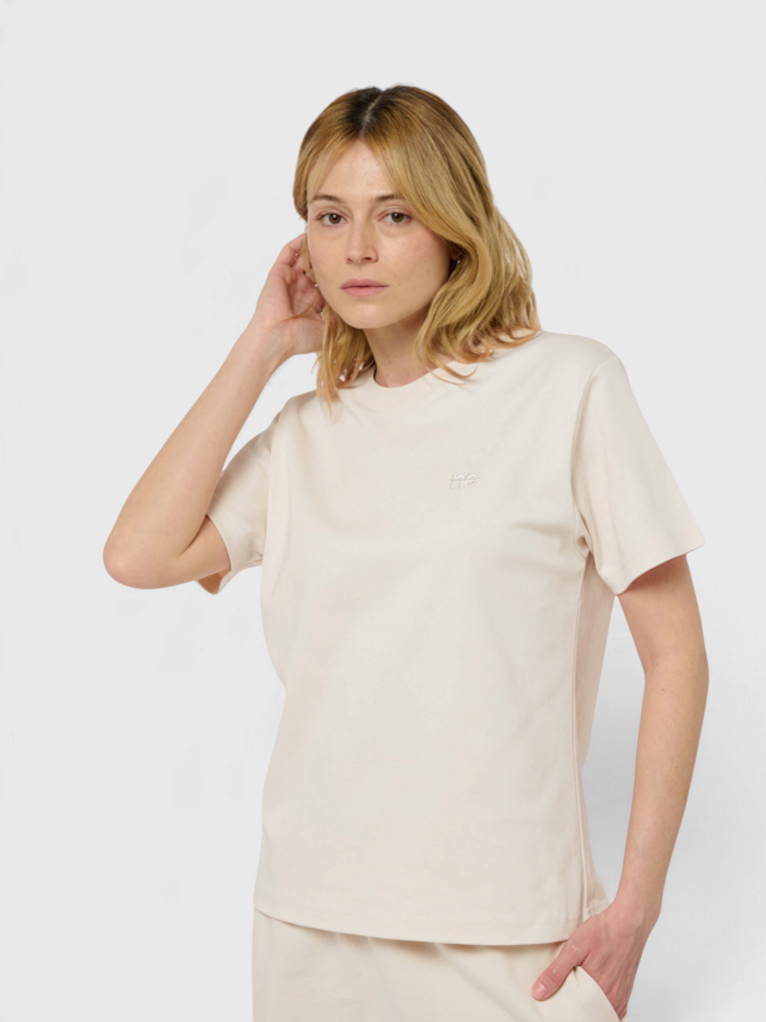 Le Ty-shirt O beige coton, T-shirt unisexe col rond en coton biologique – vue 4