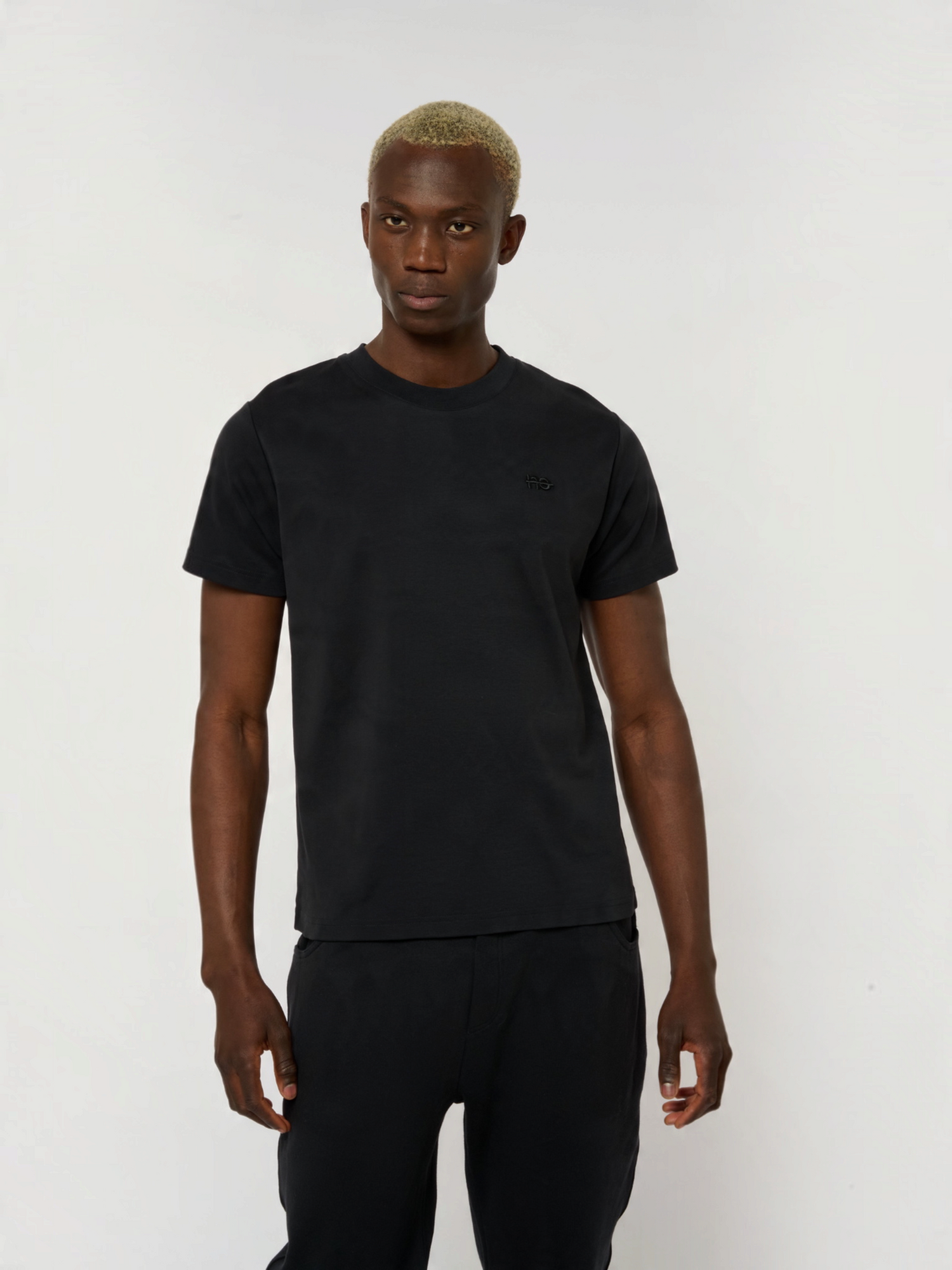Le Ty-shirt O bleu nuit, T-shirt unisexe col rond en coton biologique – vue 2