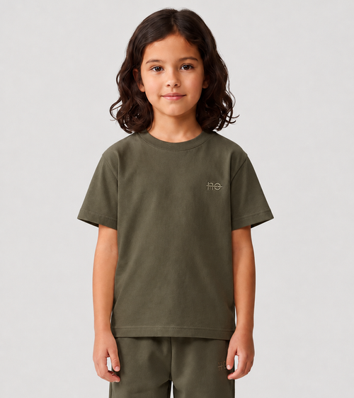 Le Ty-shirt O enfant vert kaki, T-shirt enfant col rond en coton biologique – vue 1