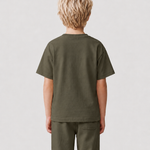 Le Ty-shirt O enfant vert kaki, T-shirt enfant col rond en coton biologique – vue 4